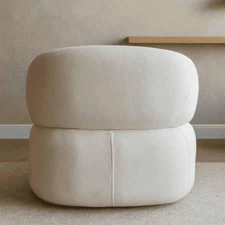 Poltrona em Tecido Bouclê Off White Confortável e Elegante para Sala Estar Recepção